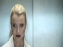 Solutie de-a iesii din lift